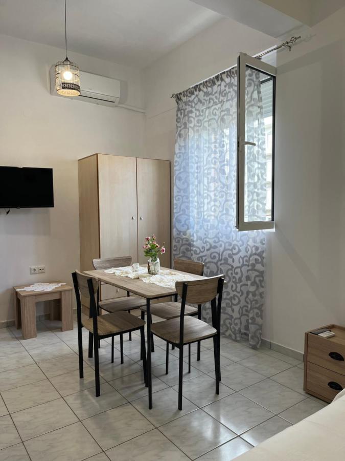 Gardenia Rooms 伊拉克利翁 外观 照片